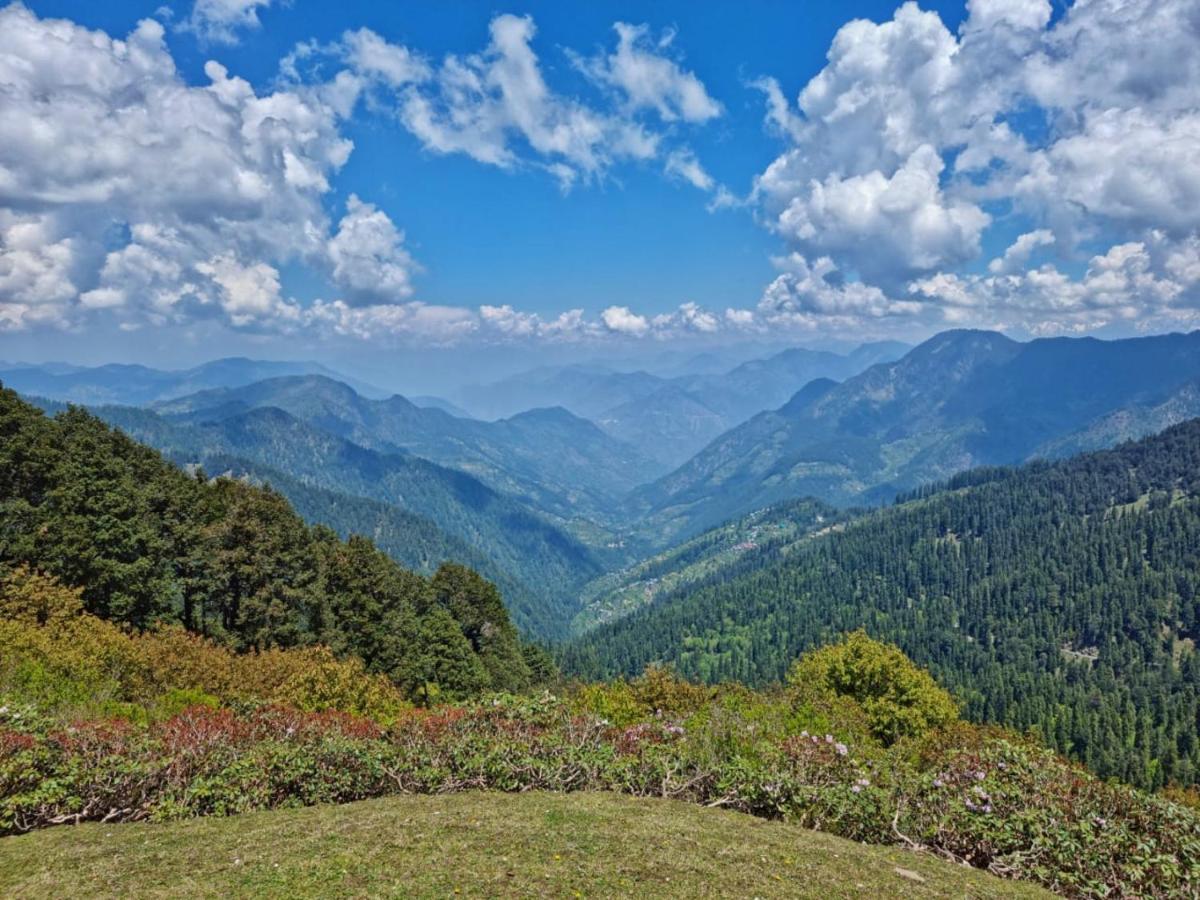 Ishan Log Huts-A Boutique Home Stay Banjār 외부 사진