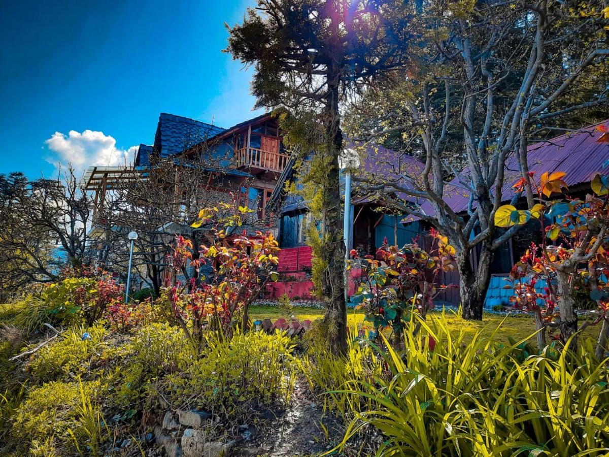 Ishan Log Huts-A Boutique Home Stay Banjār 외부 사진